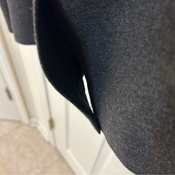 Vince One-Button Wool Blend Blazer in Heather Charcoal Size 10 - Picture 9 of 9